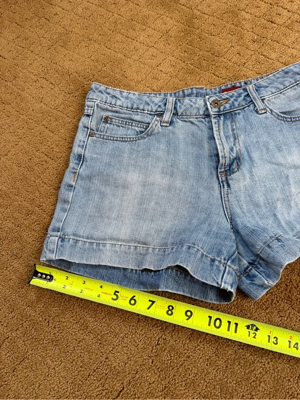 BONGO Mid Rise Medium Wash Denim Shorts Women’s Size 7